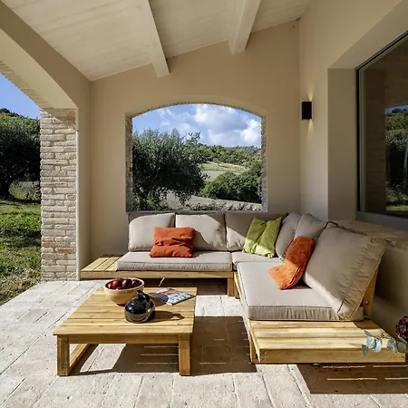 Zenit 8 By Marche * Pergola